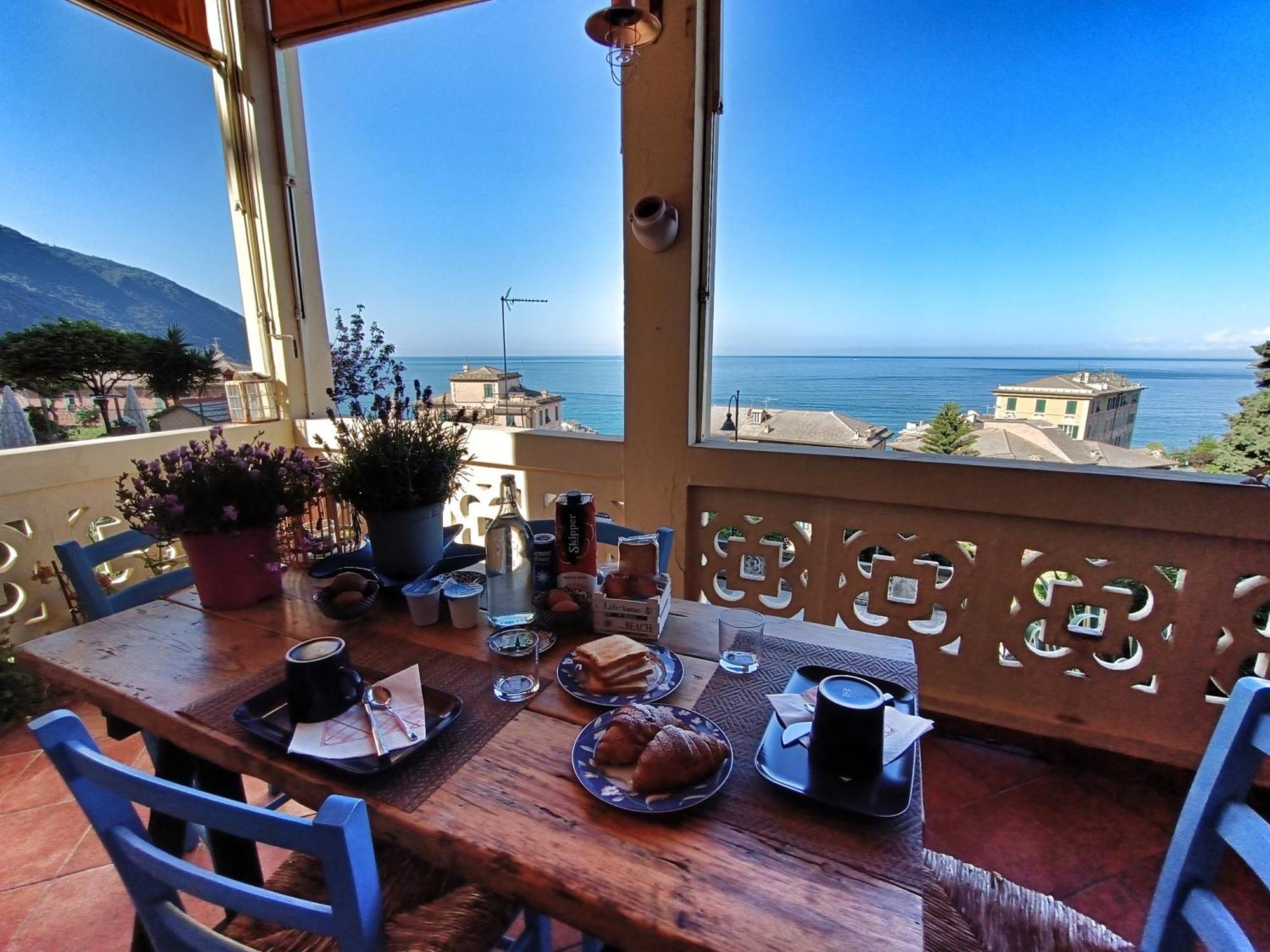 L'Andirivieni Bed and Breakfast Camogli Exteriör bild